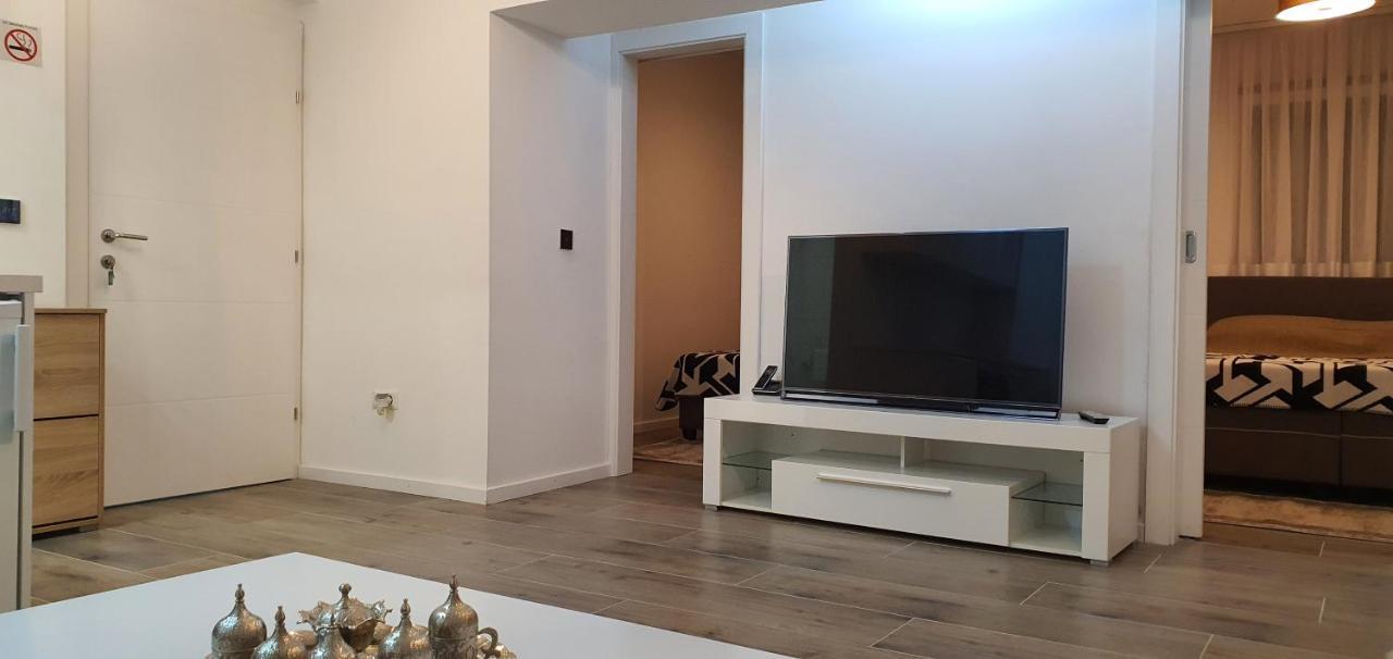 Apartmani Gandi Bihać Exteriör bild