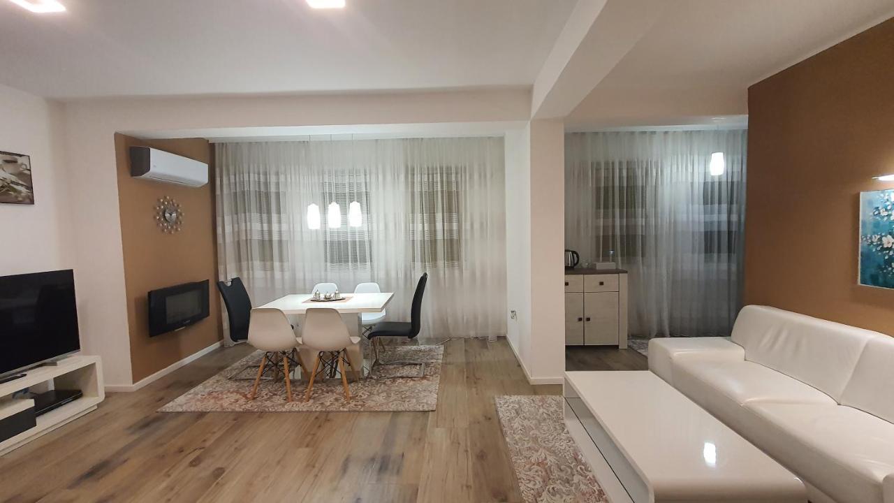 Apartmani Gandi Bihać Exteriör bild